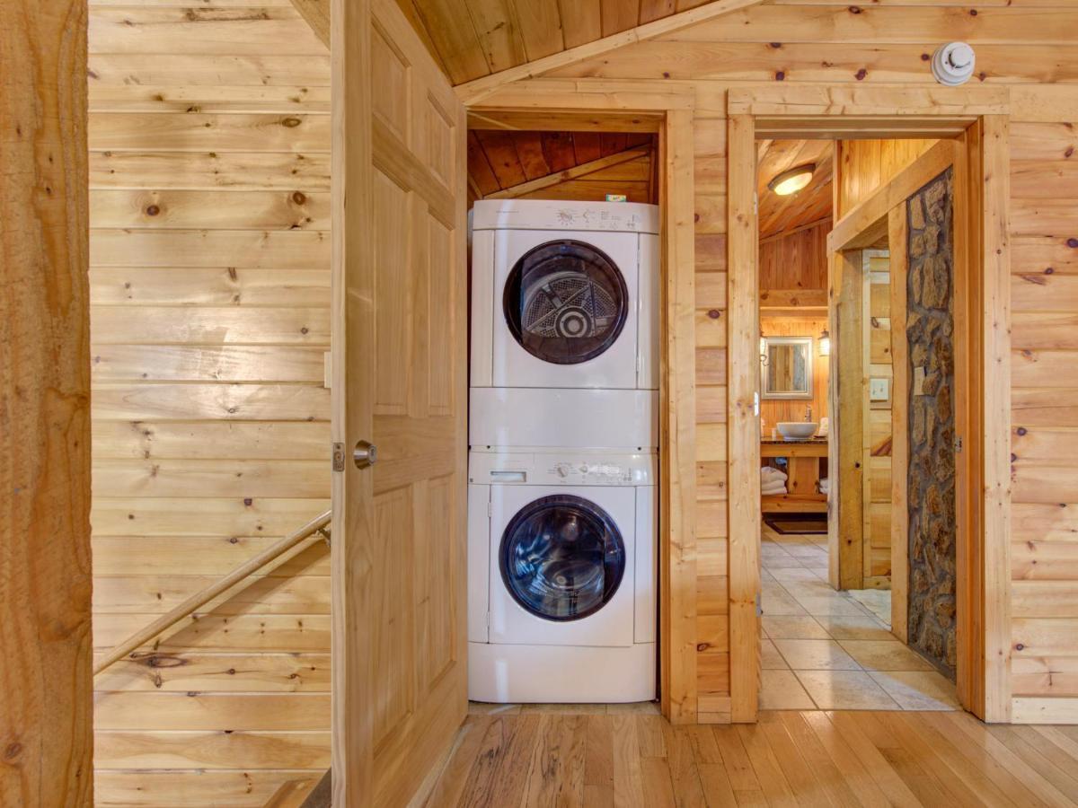 Splashing Sunrise, 2 Bedrooms, Private Pool, Arcade, Hot Tub, Sleeps 6 Pigeon Forge Extérieur photo